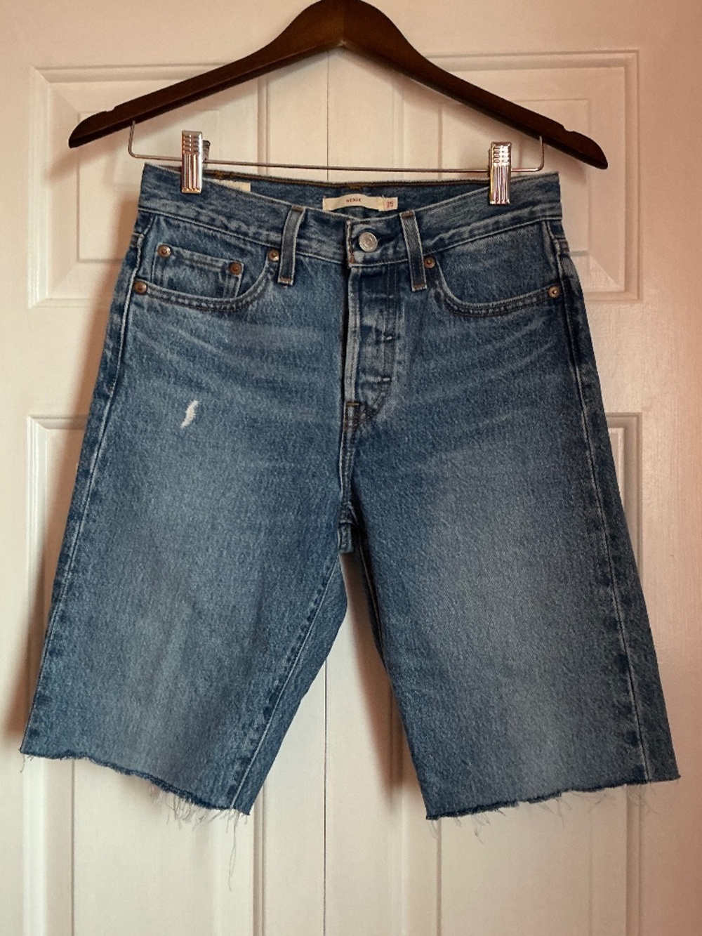 Levi’s | High Waisted Distressed Long Blue Denim Jorts Shorts - size 25 women